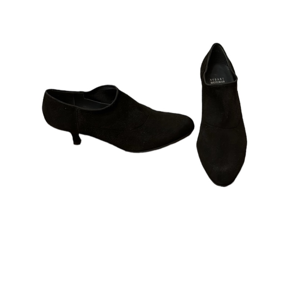 Stuart Weitzman Black Suede Ankle Booties w/2 inch heels. EUC 7.5W